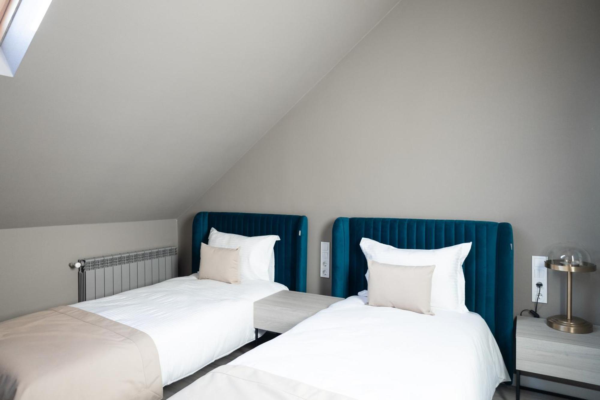 R.Hotel Csernyivci Kültér fotó